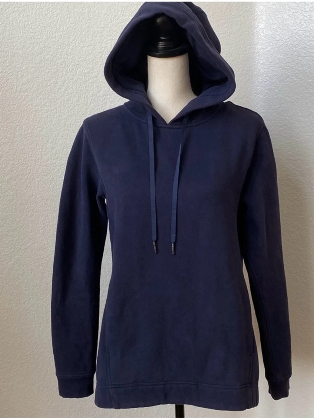 lululemon athletica Navy Pullover Hoodie
